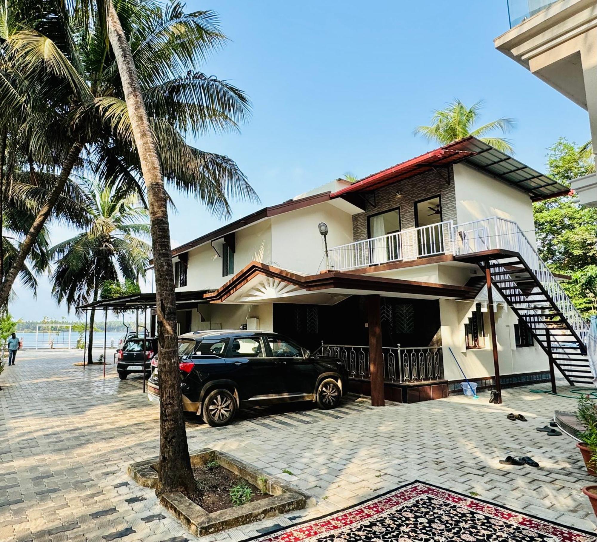 The Backwater Homestay Udupi Kültér fotó